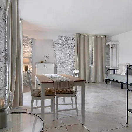 Ape Bianca - Oleandro Holiday home